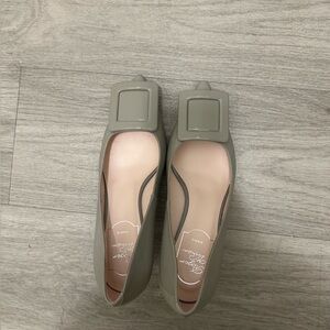 Roger Viver Women's Gray heels